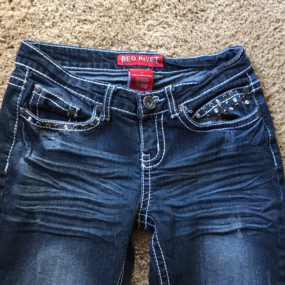 Red Rivet jeans - Picture 3 of 5